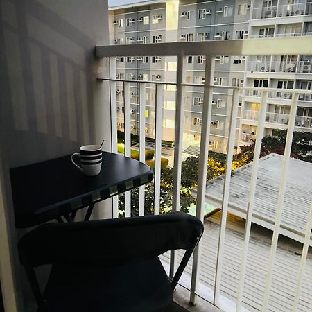 Trees Residences - Tower 11 1Br With Balcony มะนิลา ภายนอก รูปภาพ