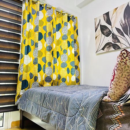 Trees Residences - Tower 11 1Br With Balcony มะนิลา ภายนอก รูปภาพ